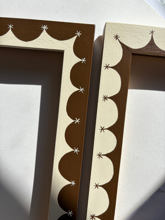 Picture Frame, Star Border in Chocolate